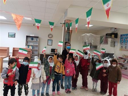 بازدید از کتابخانه